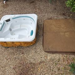 Big outdoor Jacuzzi
