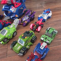 8 Switch and go dinos