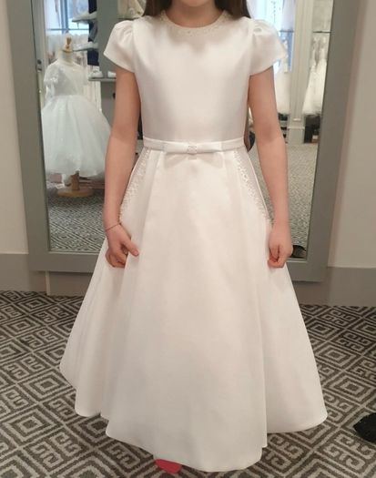 Stunning Communion Dress and accessorise