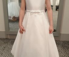 Stunning Communion Dress and accessorise