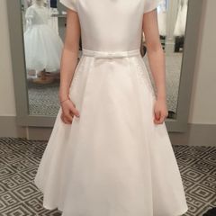 Stunning Communion Dress and accessorise