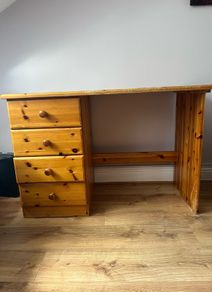 Solid pine study desk