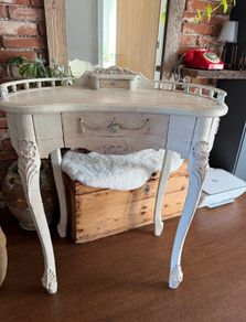 Dressing /console table