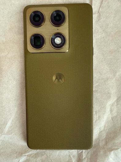 Motorola Signature