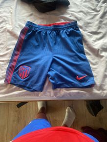 Athletico Madrid shorts kids medium