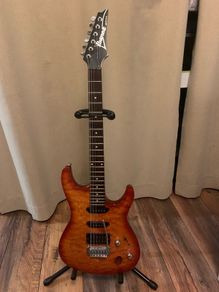 Ibanez Electric Guitar with Hard Case