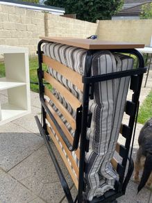 Put up bed
