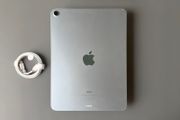 iPad Air 4 Blue