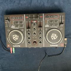 Party mix DJ mixer