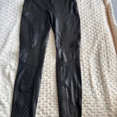 Spanx Biker-Style Leggings (Size M)