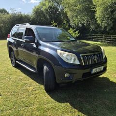 Toyota Land Cruiser 2011