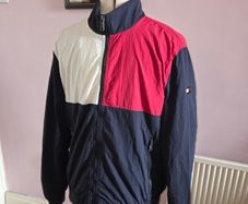 Tommy Hilfiger Mens Red and Navy Jacket - Water and Wind Resistant - Large Size