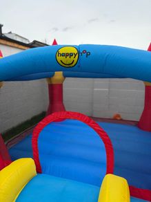 kids bouncy castle