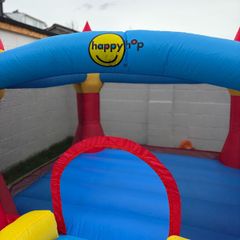 kids bouncy castle