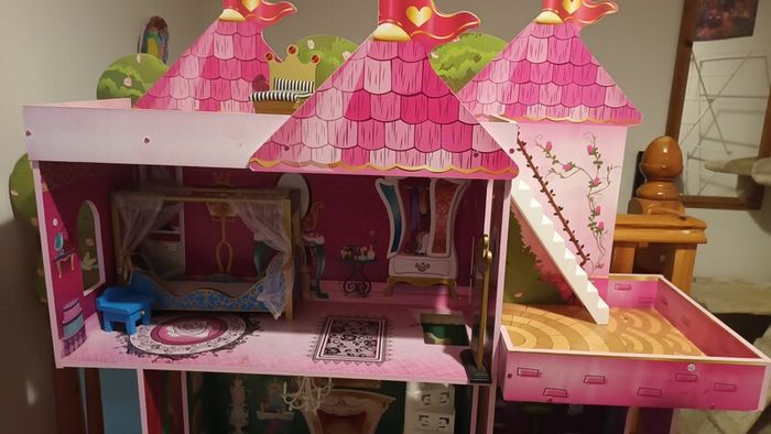 Dollhouse