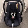maxi cosi pebble plus car seat and isofix base Image 2