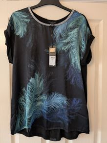 Love and Roses Dressy top NEW size 14