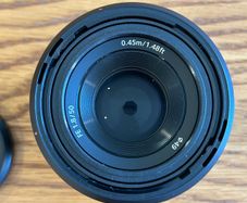 Sony F1.8/50 Lense