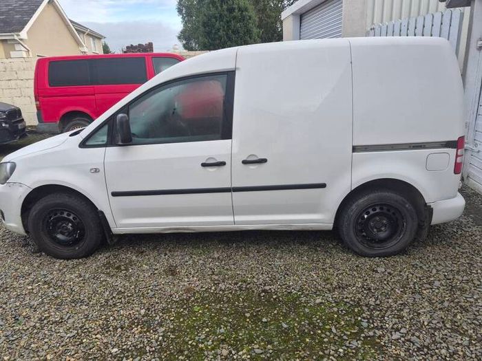 vw caddy breaking