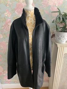 Julia S Roma shearling coat, good condition, size S