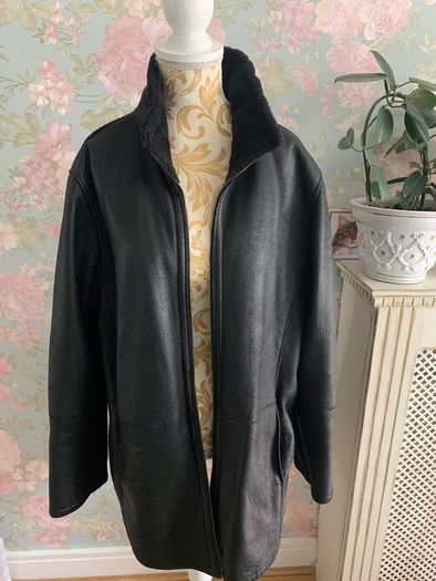 Julia S Roma shearling coat, good condition, size S