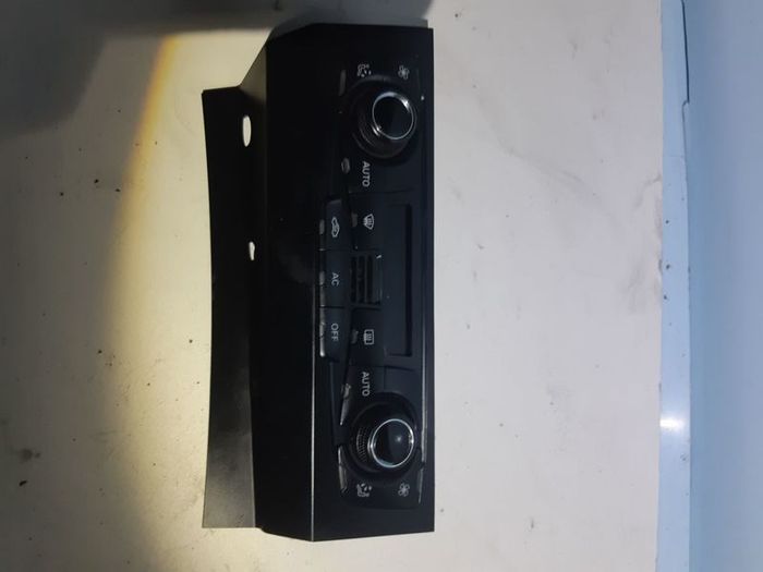 Audi A4 B8 A5 8t 2008-2012 Ac A/c Heater Climate Control Switch Panel 8t2820043s