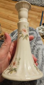 Cre Candle Holder