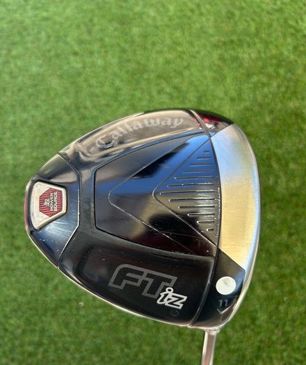 Full set of callaway golf clubs