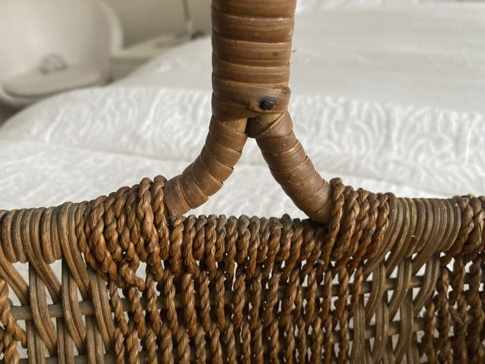 Antique Basket Truc style