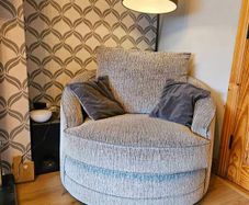 Cuddle Chair