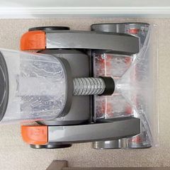 Carpet cleaner