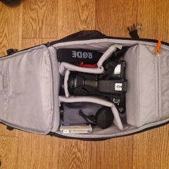 Canon EOS 760D w/ Canon 24-105mm