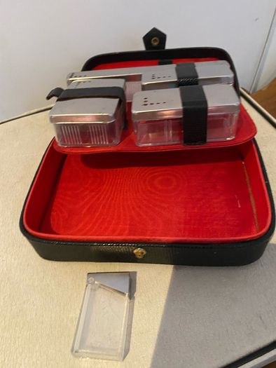 Travel set of trinket boxes