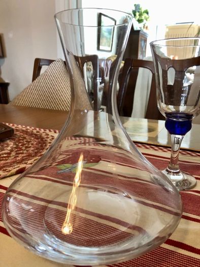 The Wine Buff Final Touch Glass 3-Phase Wine Aerator & Decanter Set - Pristine