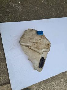 water wiper bottle