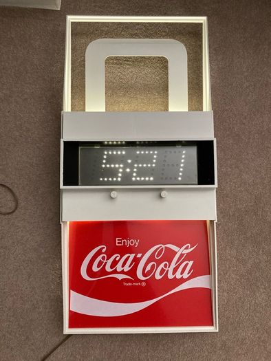 Coca Cola year 1977 Everbrite Clock NOS Rare