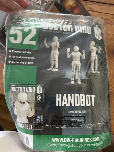 collectables action figures