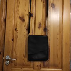 New,leather slimline Taurus messager bag