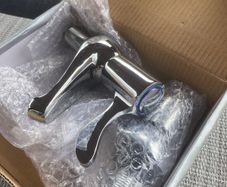 Basin Taps Hot & Cold