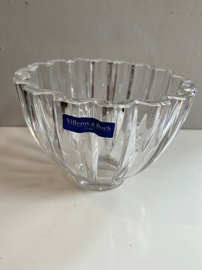 Villeroy and Boch 6.25 inch heavy crystal bowl