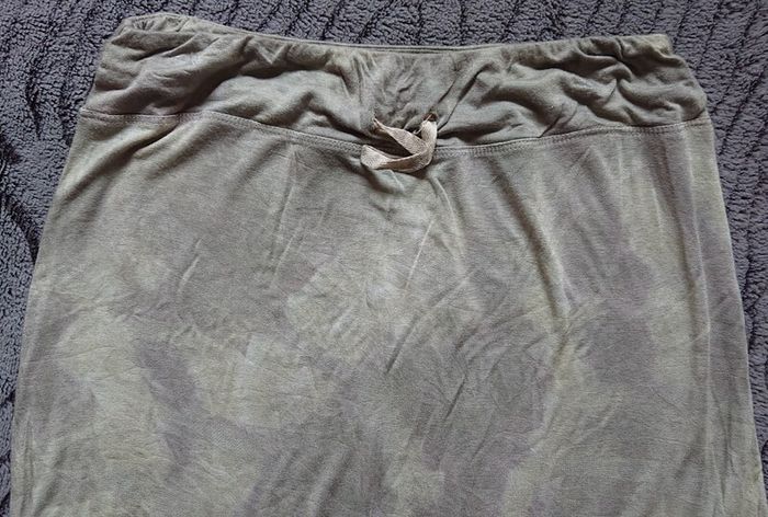 Long Skirt Planet Moda. Size 12