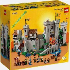 Lego Lion Knights Castle set 10305 Retired