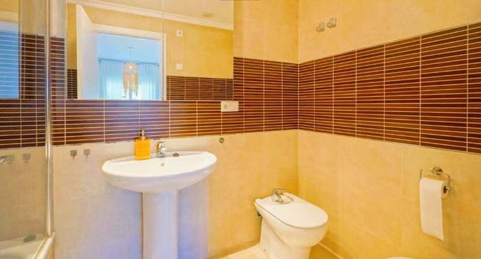 Holiday apartment with pool in Javea, Spain