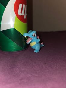Pokemon Totodile Figure