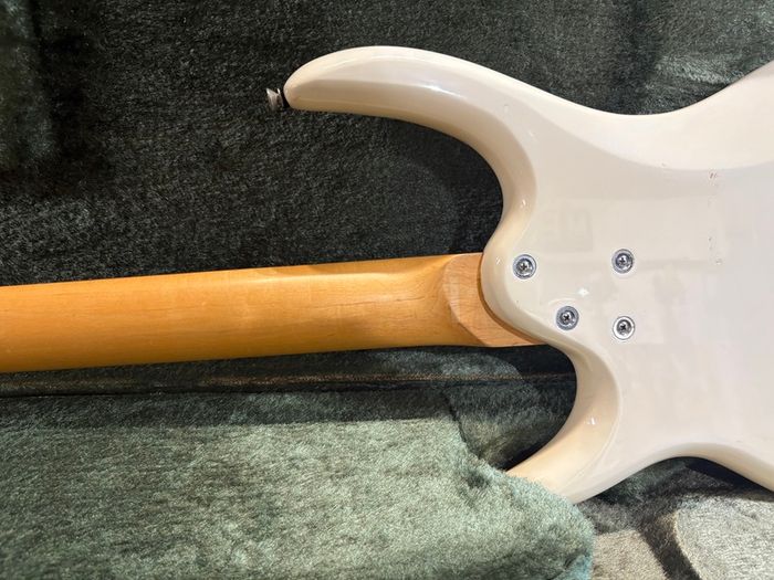 Epiphone Embassy Special IV White 2004
