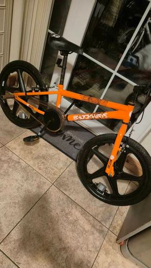 shockwave 20inch bmx bicycle