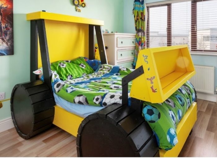 Tractor Bed