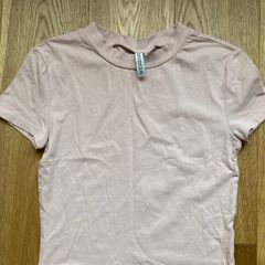 H&M Tshirt