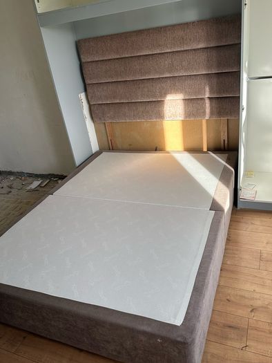 King size bed