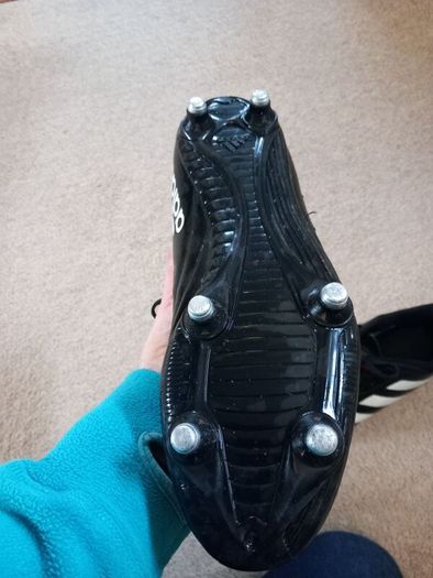Adidas size 7 Football boots